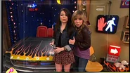 SamclutchingCarlyoniCarly
