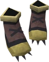 Spiked boots detail