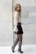 Taylor Swift D'lite Sparkling+Boots 1
