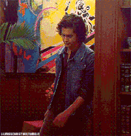 Tumblr lzqwj4rX2z1qessyso2 400