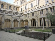 Howarts-courtyard-modified