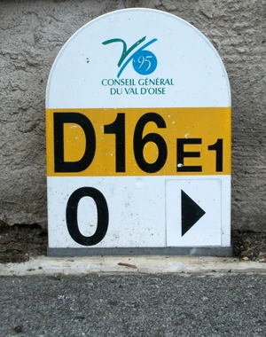 D16e1-D922y 95 Luzarches