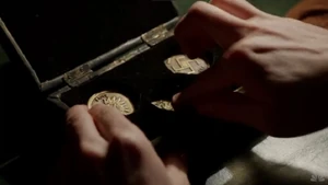 113-coins box
