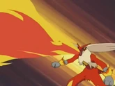 EP273 Blaziken de harrison usando lanzallamas