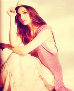 Tumblr m1903iNLWq1qd74w7o3 250