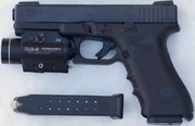Glock17wTLR-2