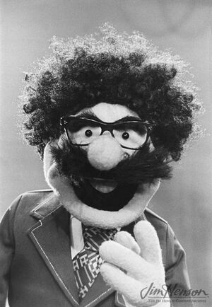 SS 6313 GeneShalitPuppetPhoto