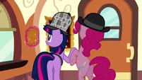 Evidence from portrait S2E24