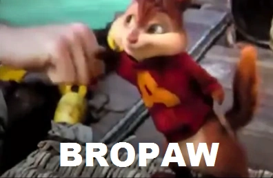 Captioned-pics-alvin-and-the-chipmunks-29296654-396-258