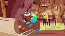 S4 E7 Bear eating cupcakes