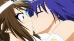 Medaka kisses Kikaijima