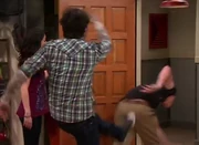 ICarly-iPear-Store-Episode-10