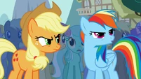 Rainbow Dash boos at Trixie S1E06