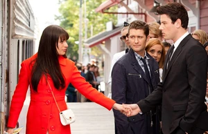 052312 glee season finale featured120523145428