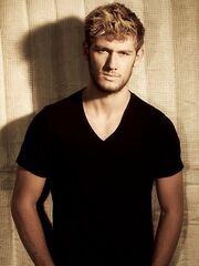Alex Pettyfer as Alexander