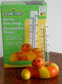 Slimey rain gauge