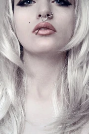 BLONDE by PeachDaub