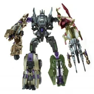 Transformers-Generations-Deluxe-Bruticus-combiner