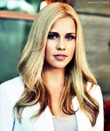 Holt claire4
