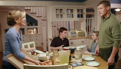 Desperate Housewives 8x10