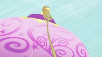 Applejack with a rope S2E02
