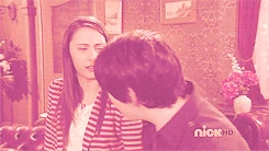 Tumblr m6nrgdivlJ1rr0k1so8 r1 250.gif (1,002 KB) Tumblr m6nrgdivlJ1rr0k1so8 r1 250