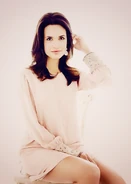 Torrey DeVitto925