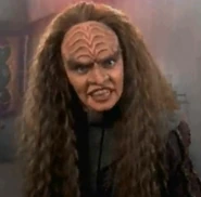 Pok's mother