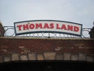 DraytonManorThomasLandentrance