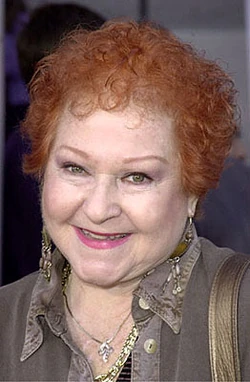 Estelle harris