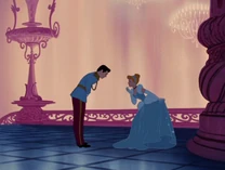 Cenicienta conoce Príncipe