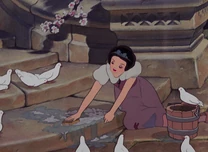 Blancanieves friega