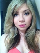 180px-Jennette McCurdy preparty prep pic