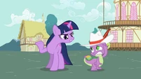 Twilight demanding gifts S2E10