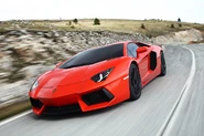 New-Lamborghini-Aventador