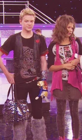 Rocky and gunther screencap9