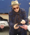 http://autographedmusicphotos.com/index