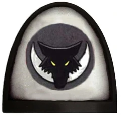 Luna Wolves Shoulder Pad