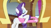 Rarity prepared & happy S3E1