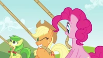 Applejack winking at Pinkie S3E3
