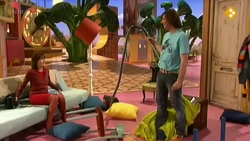 Lot Arjan tidy up