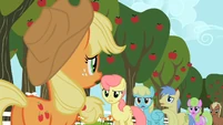Crowd upset S02E15