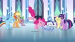 Pinkie Pie playing the flugelhorn S3E1