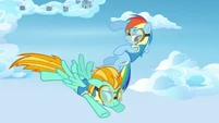 Rainbow Dash and Lightning Dust head for the flag S3E07