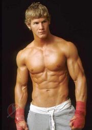 180px-Muscular-Young-Blond-Boxer.jpg