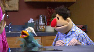 TheMuppetsKitchenWithCatCora-Episode2-TheEarlyBird