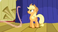 Applejack oh a floating rope S1E6