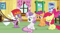 Spike talking to the CMC S3E11