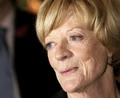 Maggie-Smith-2005-maggie-smith-30735203-2560-2083.jpg