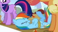 Rainbow Dash laughing S1E13